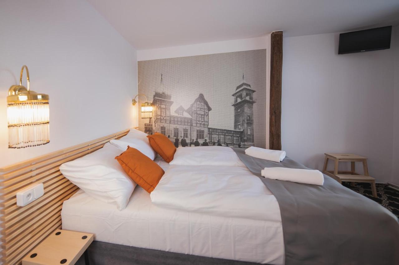 Hotel Petrin Jablonec nad Nisou Exterior foto